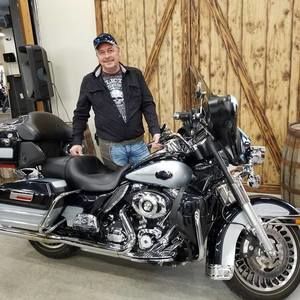 Meet your Posher, Gary